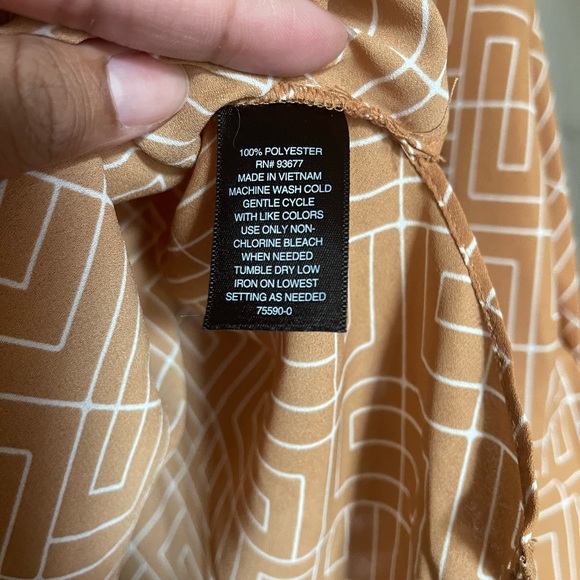 Work Blouse - Picture 3 of 4